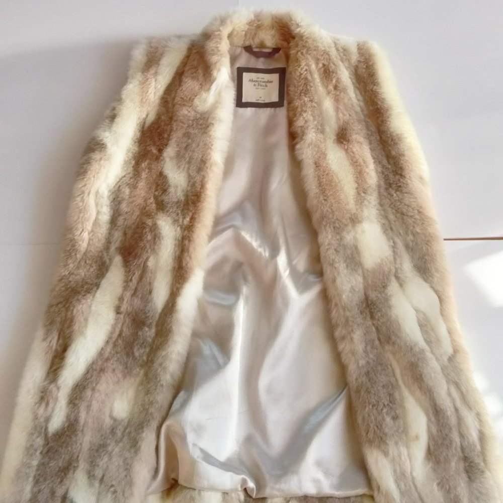 Abercrombie & Fitch Faux Fur Vest
